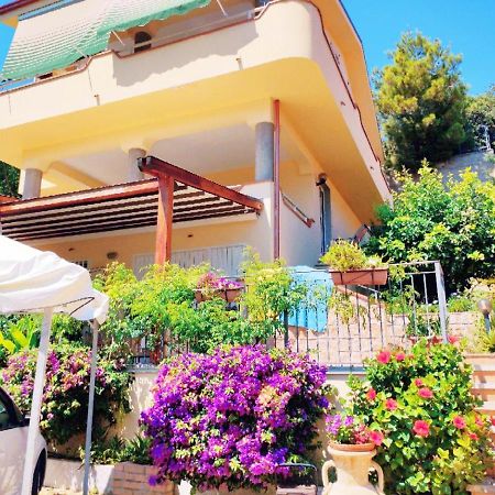Villetta A Trebisacce Con Vista Mare Екстериор снимка